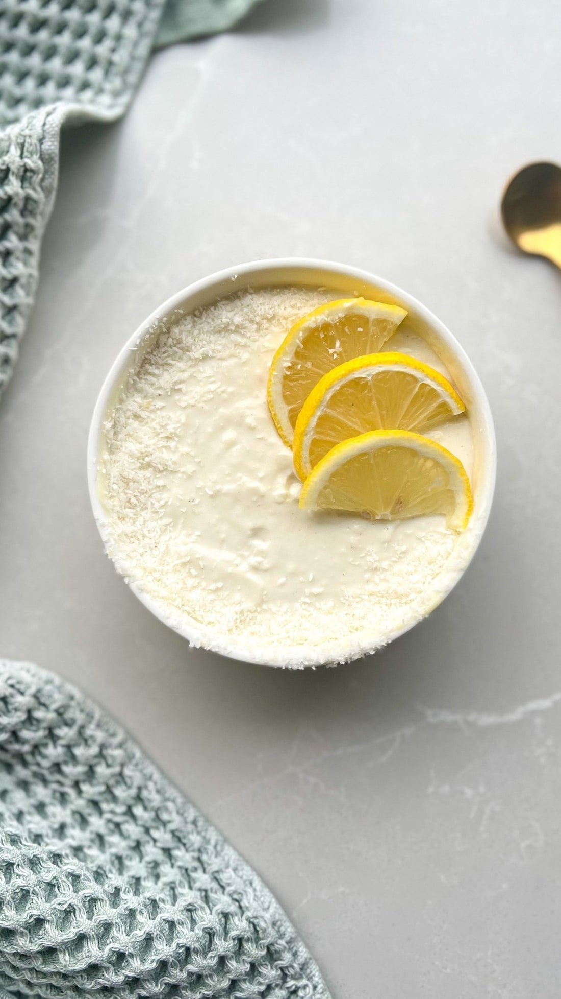 Lemon Cheesecake Overnight Oats - Made Monday